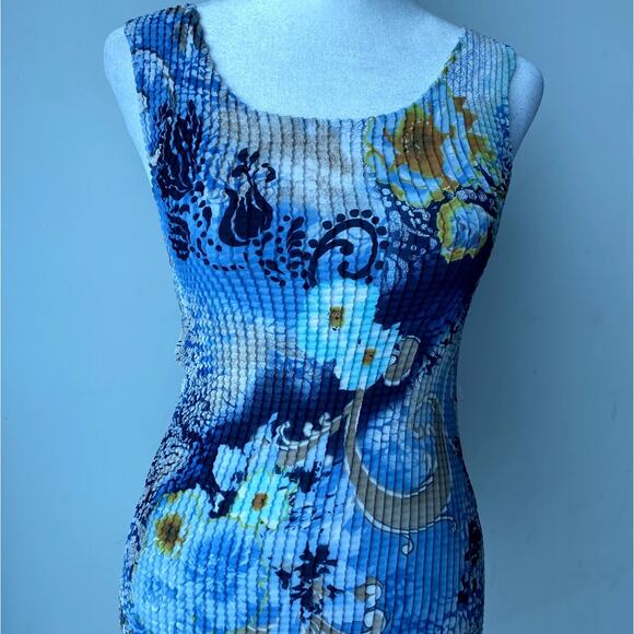 Blue Multicolor Floral Nicola Petite Y2k Sleeveless Scoop Neck Tank Top Indie - Picture 1 of 4